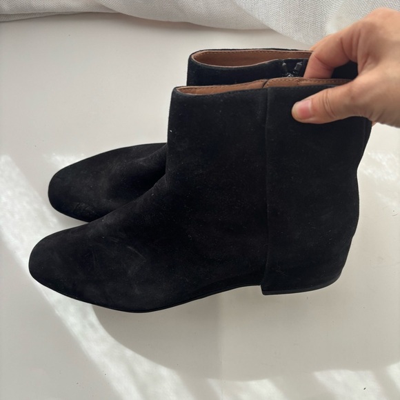 AQUATALIA Weatherproof Ulyssaa Black Suede Ankle Boots‎ Sz 9.5 - Picture 3 of 6